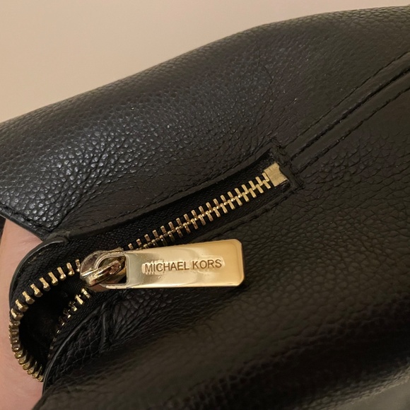 Michael Kors Satchel - Picture 6 of 6